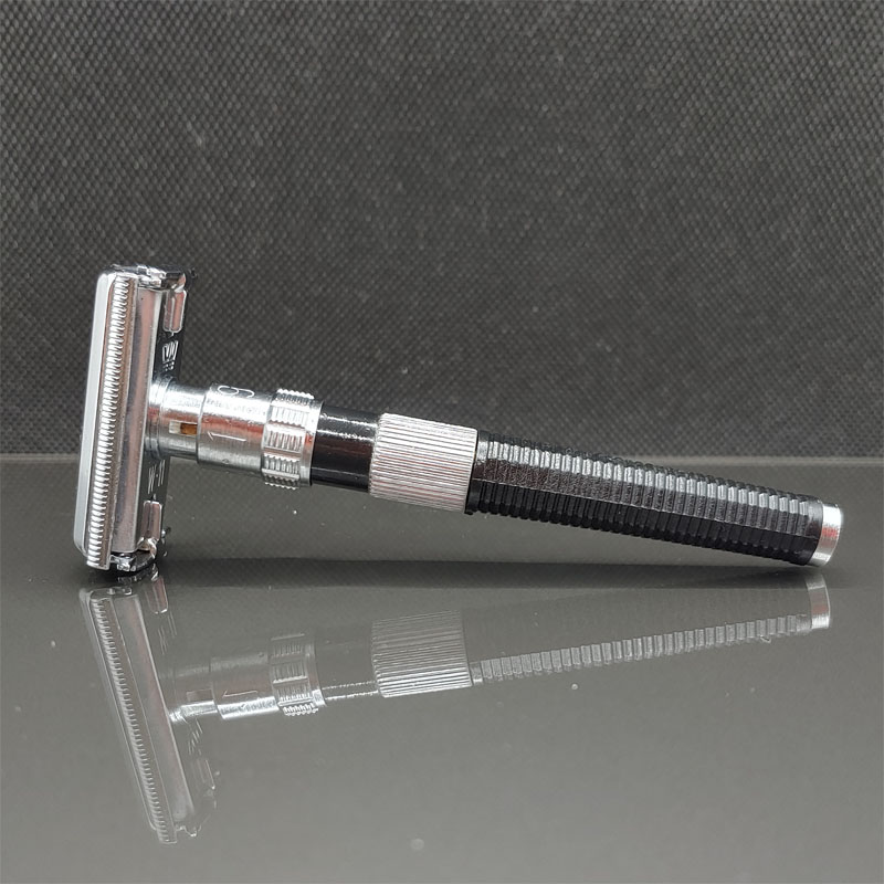 Wizamet W11 Ridged Handle