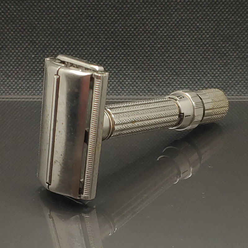 Gillette Bottom Dial