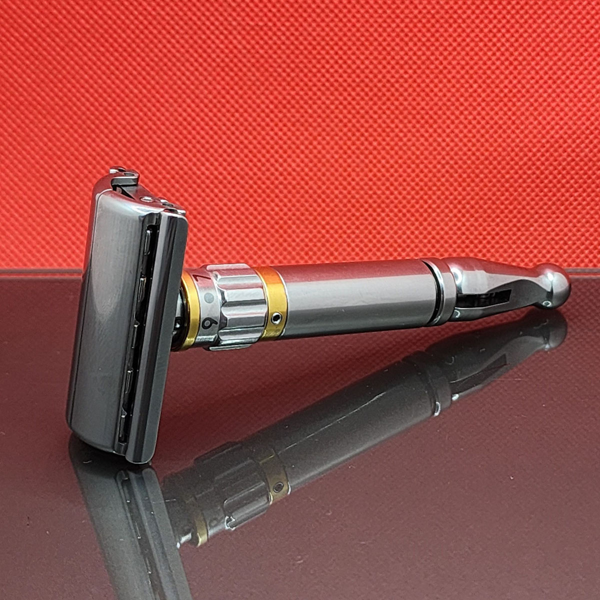 Janus Toggle