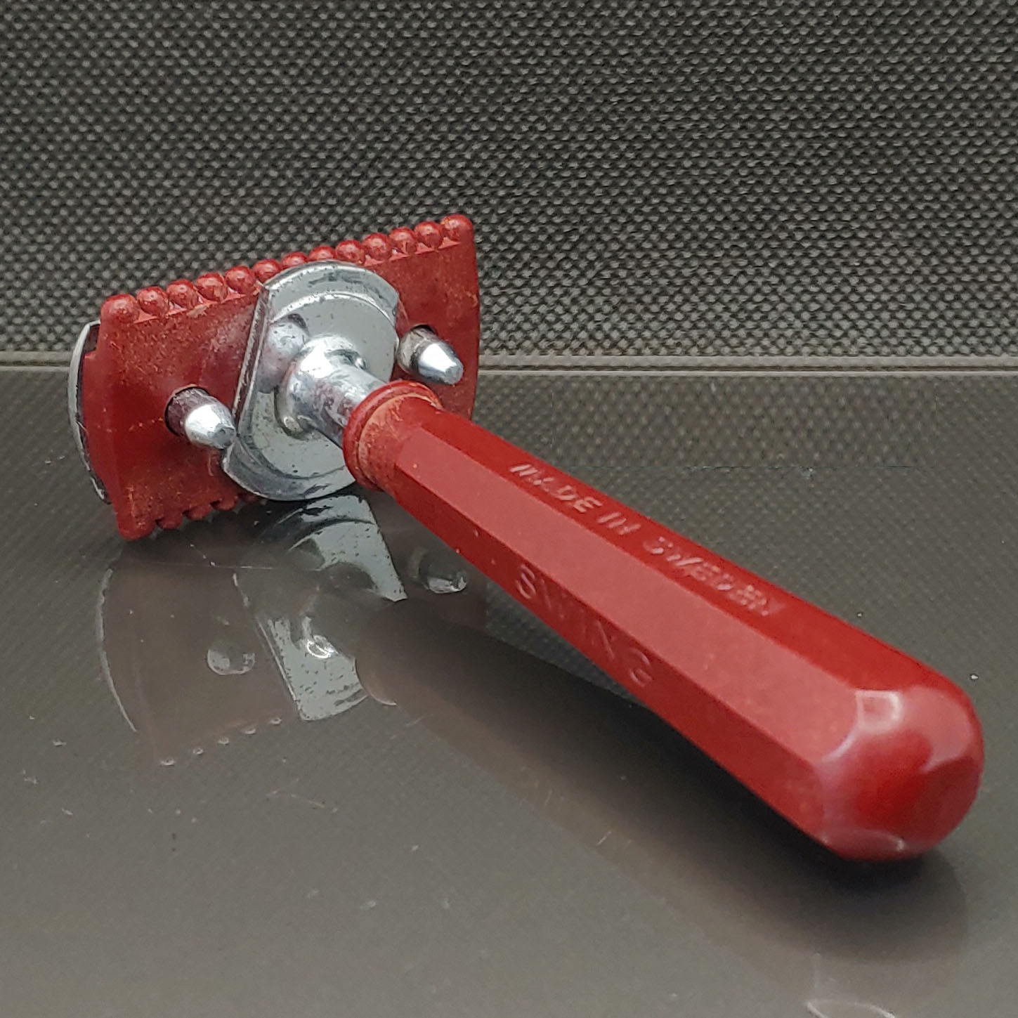 Swing Sliding Lock